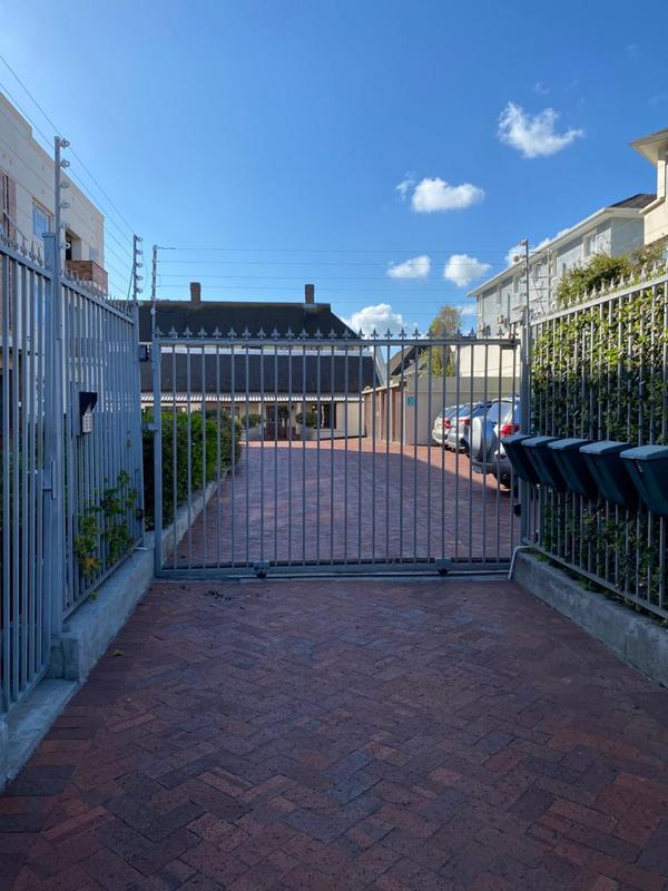 To Let 2 Bedroom Property for Rent in Fish Hoek Western Cape